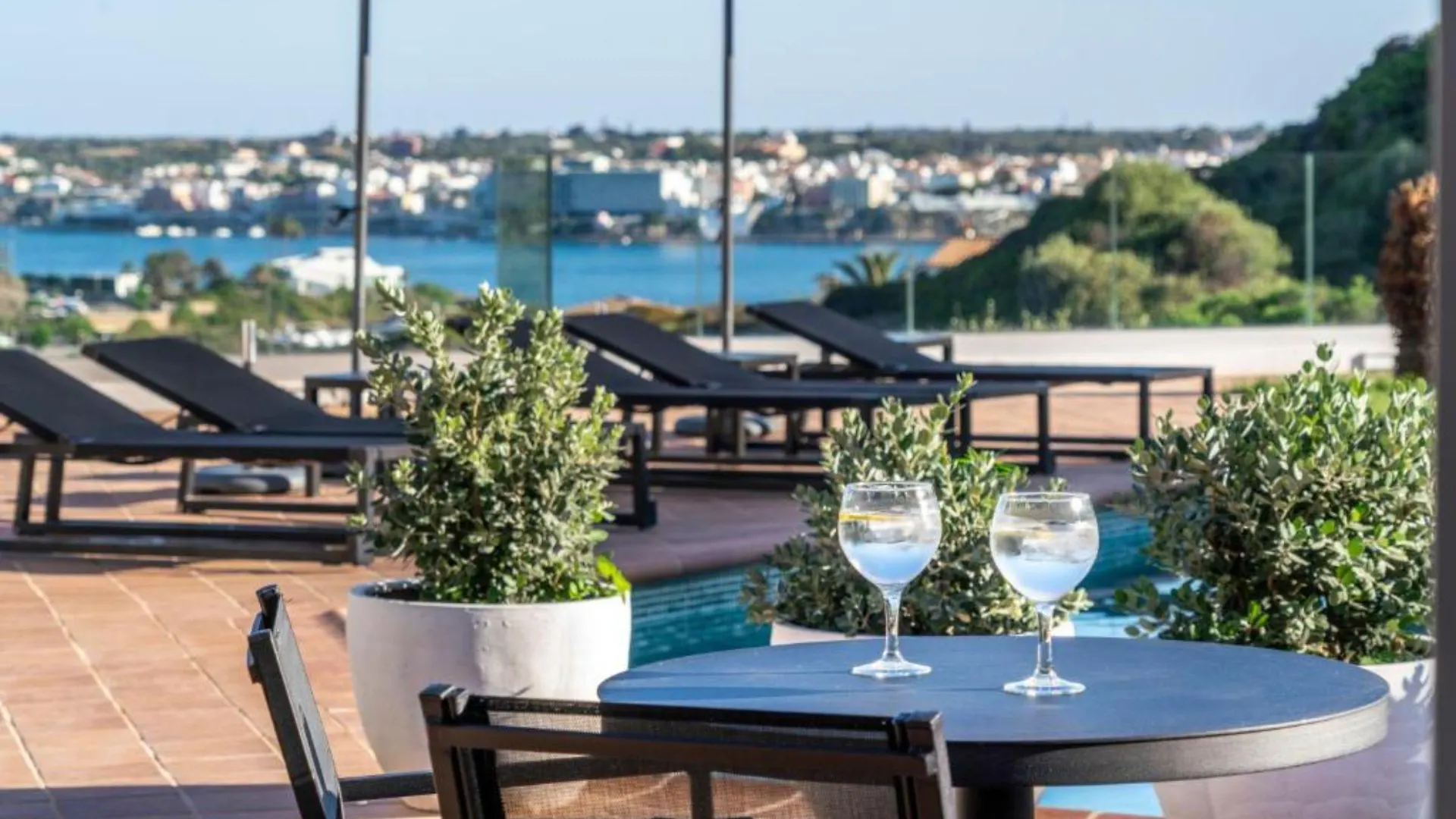 ****  Calallonga Hotel Menorca Maó  España