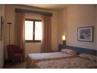 ****  Calallonga Hotel Menorca Maó  España